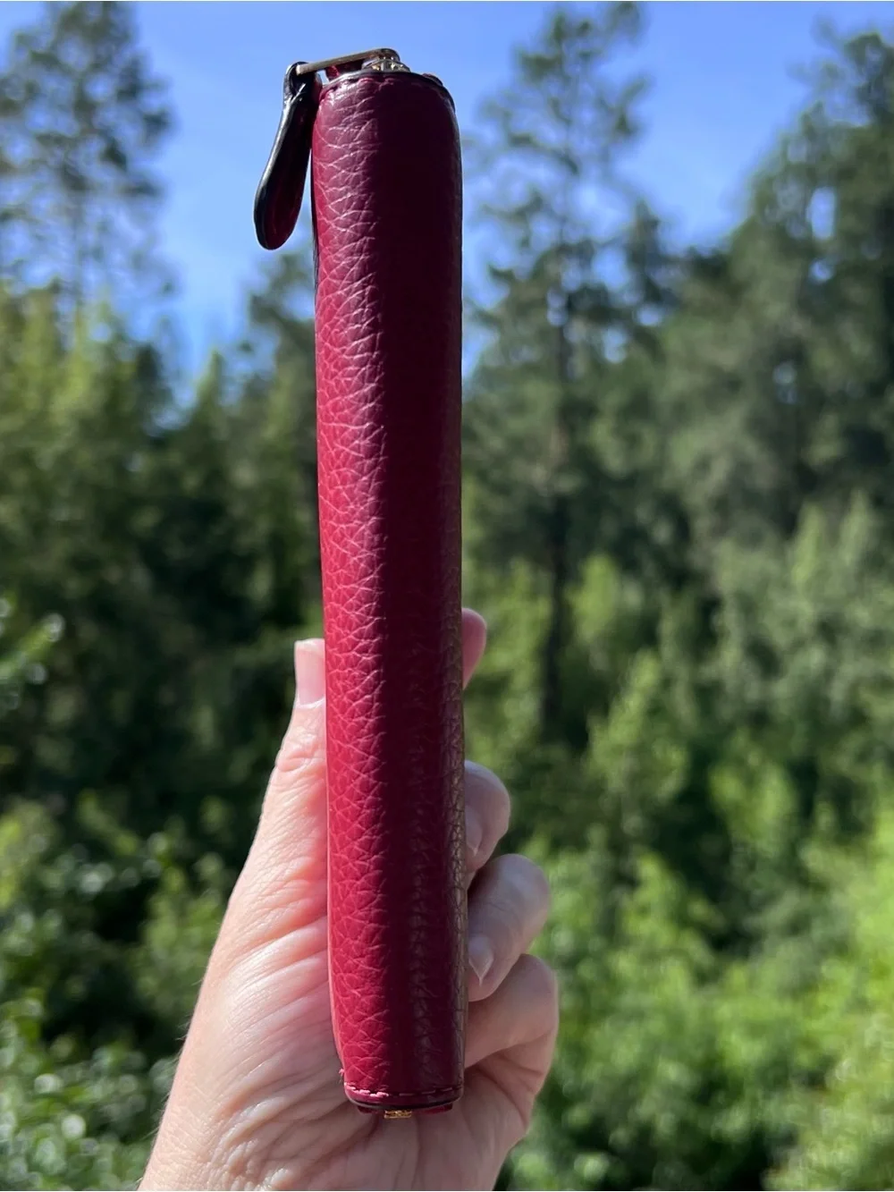 COACH Women's Medium Id Zip-Around Wallet Burgundy Pebbled Leather